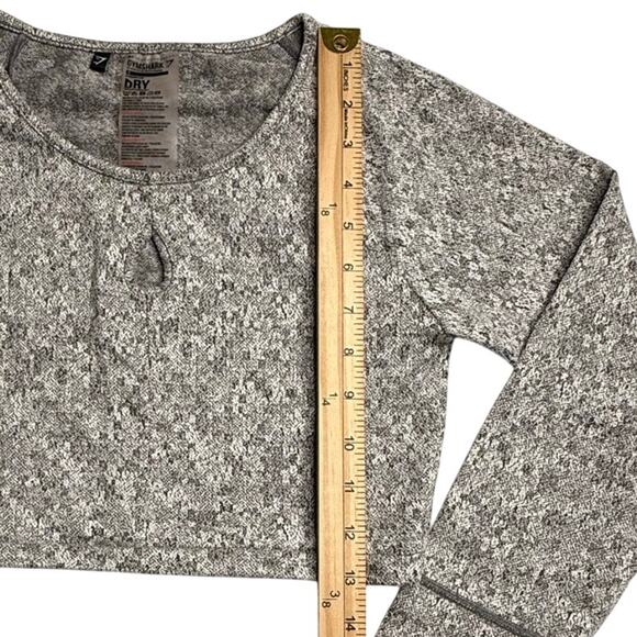 Gymshark Fleur Texture Long Sleeve Top - Picture 6 of 7